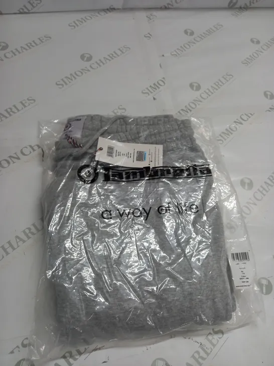 BAGGED LAMBRETTA FLEECE SHORTS SIZE XXL