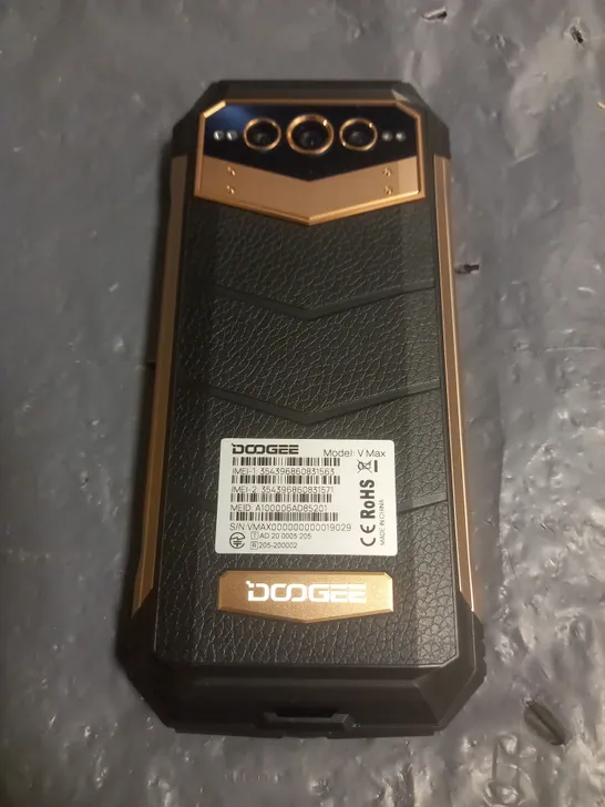 BOXED DOOGEE V-MAX 256GB RUGGED SMARTPHONE