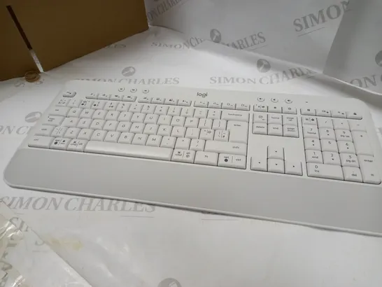 LOGITECH SIGNATURE K650 WIRELESS KEYBOARD WHITE 