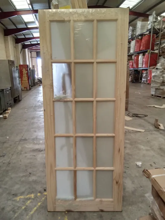 2370 X 815MM KNOTTY PINE OBSCUR GLAZED INTERNAL DOOR 