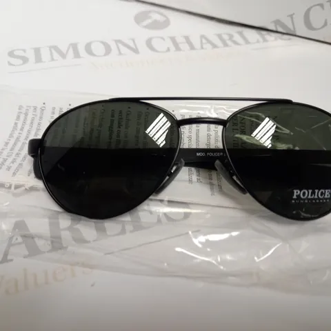 APPROXIMATELY 17 DIERRE POLICE SUNGLASSES (9 SILVER, 8 BLUE)