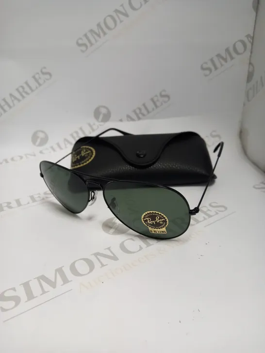 RAY-BAN RB 3026 AVIATOR LARGE METAL SUNGLASSES 