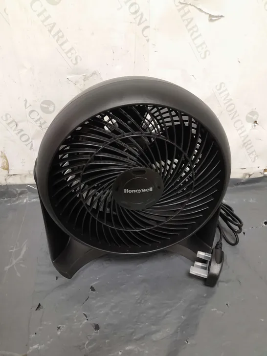 BOXED HONEYWELL TURBO FORCE POWER VENTILATOR FAN