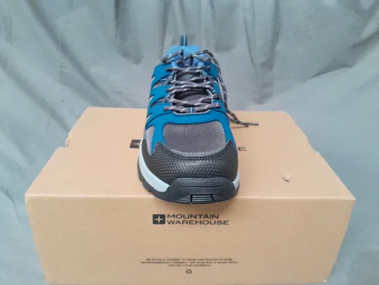 BOXED PAIR OF MOUNTAIN WAREHOUSE HIGHLINE II WALKING SHOES IN NAVY/GREY UK SIZE 9