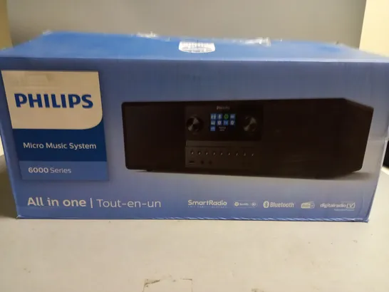 BOXED PHILIPS MICRO MUSIC SYSTEM ALL-IN-ONE 6000 SERIES