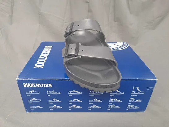 BOXED PAIR OF BIRKENSTOCK ARIZONA EVA OPEN TOE SANDALS IN DARK GREY UK SIZE 11.5 