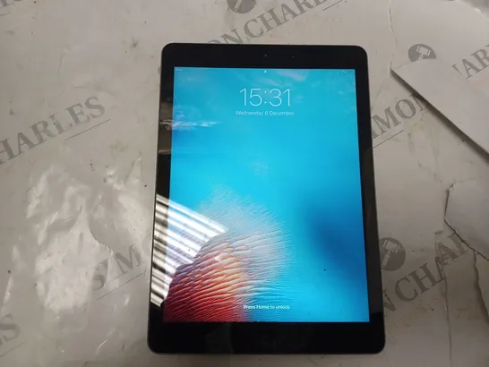 APPLE A1474 IPAD AIR 