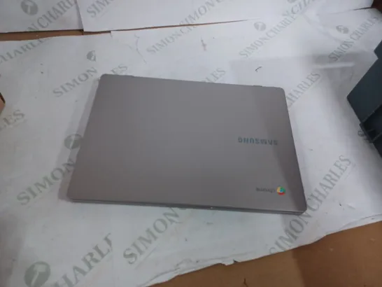 SMASUNG CHROMEBOOK 4 310XBA-KA1 INTEL CELERON N4000, 4GB RAM, 32GB EMMC