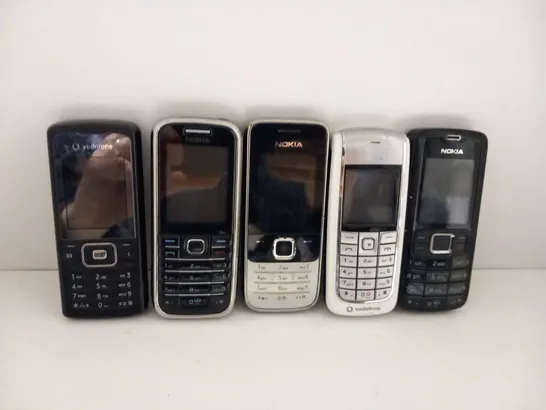 FIVE ASSORTED RETRO MOBILE PHONES