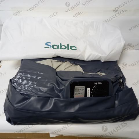 SABLE INFLATABLE MATTRESS WITH BAG - SIZE UNSPECIFIED