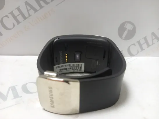 SAMSUNG GEAR S SMARTWATCH