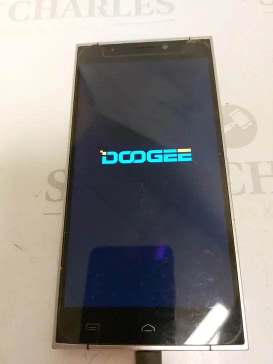 DODGE SMARTPHONE