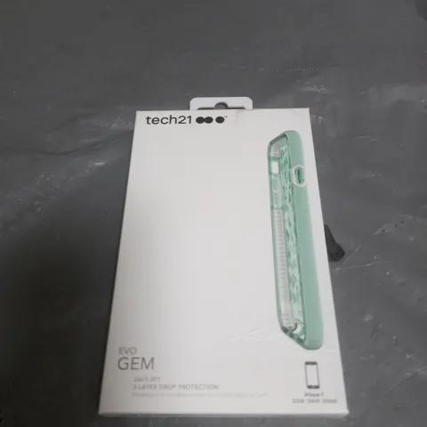 BOX OF APPROXIMATELY 100 TECH21 EVO GEM PHONE CASES IN GREEN