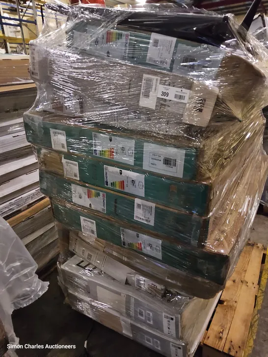 PALLET OF APPROXIMATELY 13 TELEVISIONS 