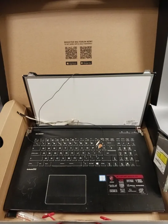 BOXED DISMANTLED MSI GE72 VR APACHE PRO GAMING LAPTOP 