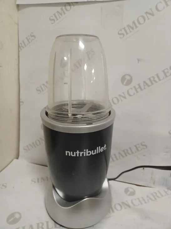 NUTRIBULLET 600 SERIES HIGH SPEED BLENDER