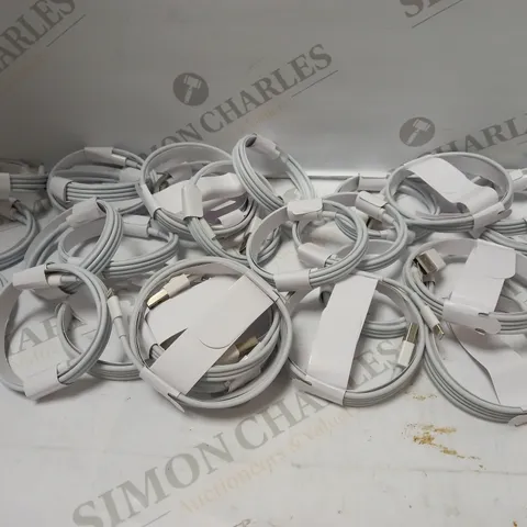 LOT OF APPROX 25 APPLE LIGHTNING TO USB CABLES