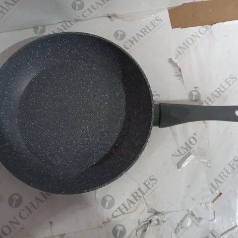 BLACKMOORE PAN 