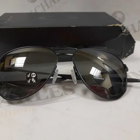 BOXED OAKLEY SATIN BLACK PRIZM BLACK POLARIZED SUNGLASSES