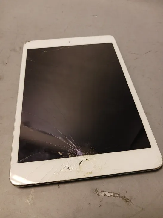 UNBOXED APPLE IPAD MODEL A1489