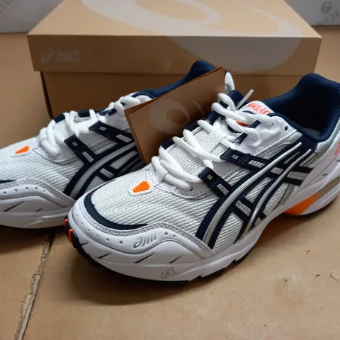 BOXED BRAND NEW ASICS GEL-1090 WOMENS TRAINERS IN WHITE/MIDNIGHT - UK 7