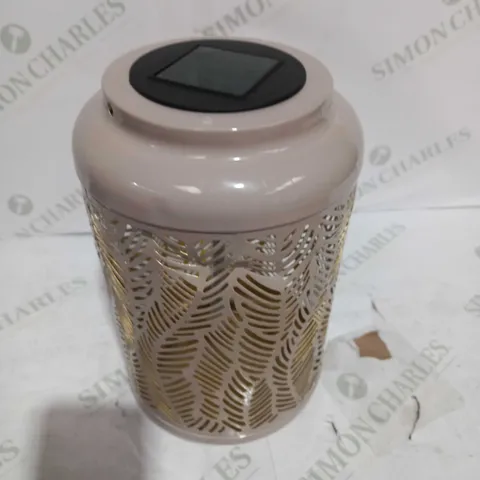 GARDEN REFLECTIONS PATTERNED SOLAR LANTERN