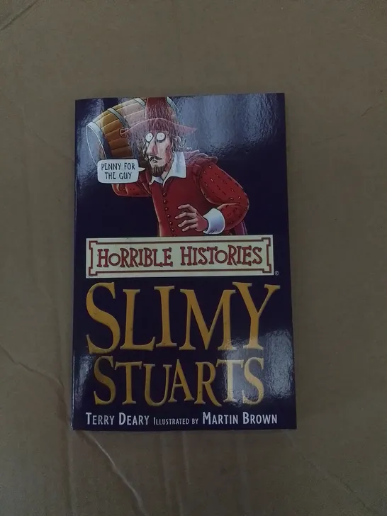 PALLET TO CONTAIN A LARGE QUANTITY OF HORRIBLE HISTORIES SLIMY STARTS CHILDREN'S BOOKS 