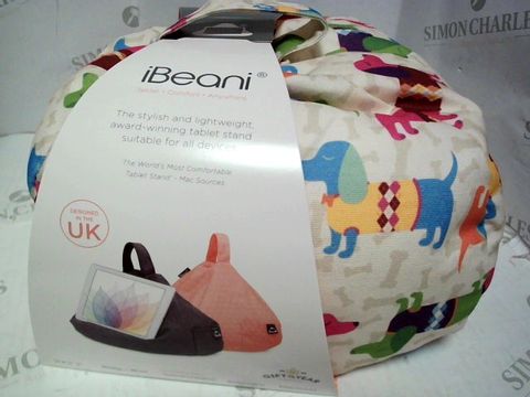 iBEANI - TABLET STAND COMFORT FOR ALL DEVICES - SAUSAGE DOG PRINT