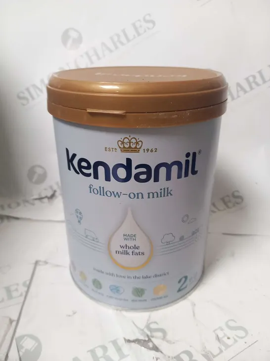 THREE TUBS OF KENDAMIL FOLLOW-ON MILK MADE WITH MILK FATS 6-12 MONTHS 800G