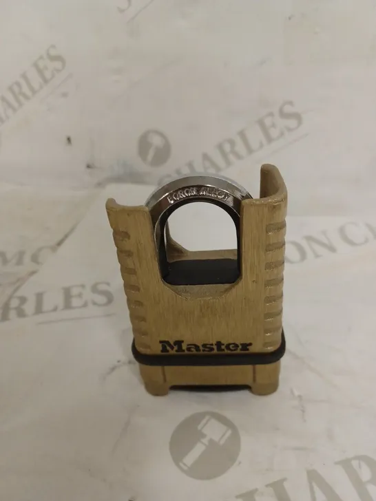 MASTERLOCK COMBINATION PADLOCK