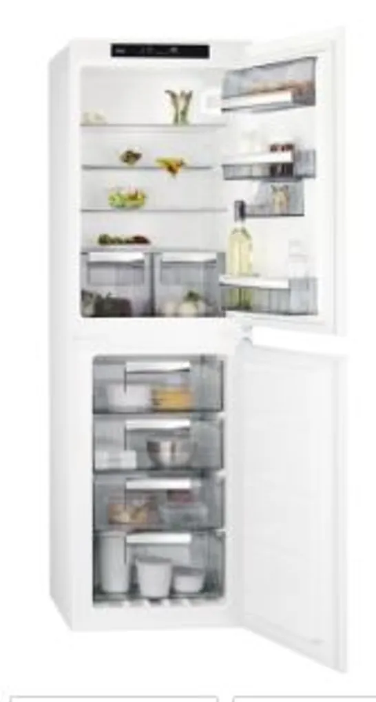 AEG 6000 SERIES INTEGRATED 50/50 FRIDGE FREEZER MODEL SCE818E6NS RRP £934