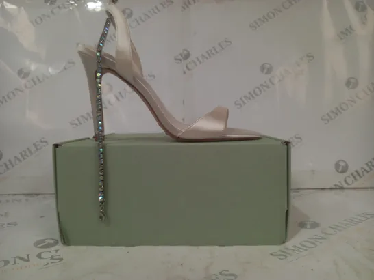 BOXED PAIR OF TED BAKER JEWELLERY STRAP SATIN HIGH HEELED SANDALS IN IVORY EU SIZE 39