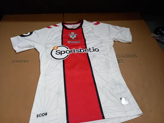 SIGNED SOUTHAMPTON FC FOOTBALL JERSEY - EUR S