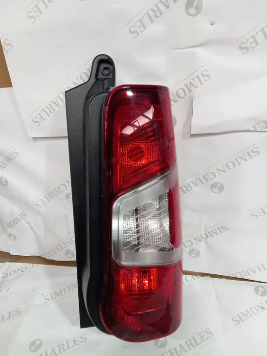 T&V PARTS LEFT REAR LIGHT/ DRIVER SIDE LAMP FOR CITROEN BERLINGO 2018