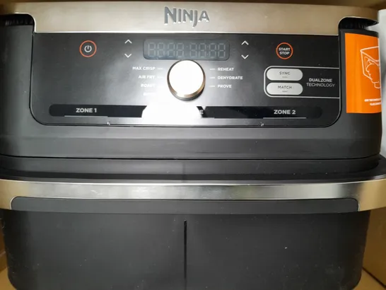 BOXED NINJA 10.4L FOODI FLEXDRAWER DUAL AIR FRYER AF500UK IN BLACK