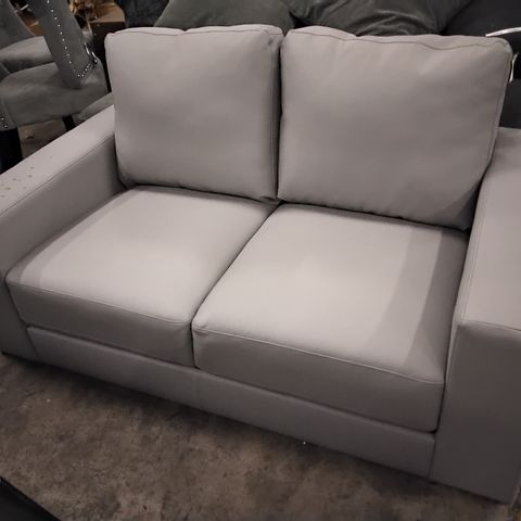 DESIGNER LIGHT GREY LEATHER FIXED TWO SEATER SOFA 