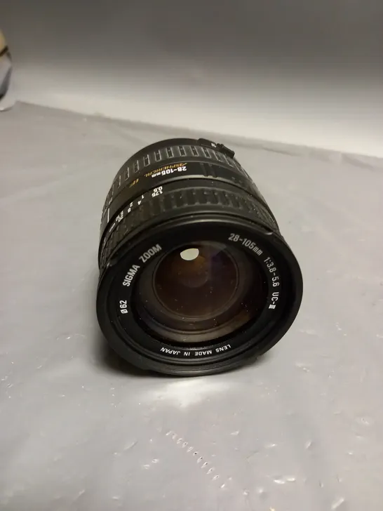 SIGMA ZOOM LENS 28-105MM