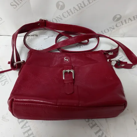 ASHWOOD LEATHER CROSSBODY BAG RED