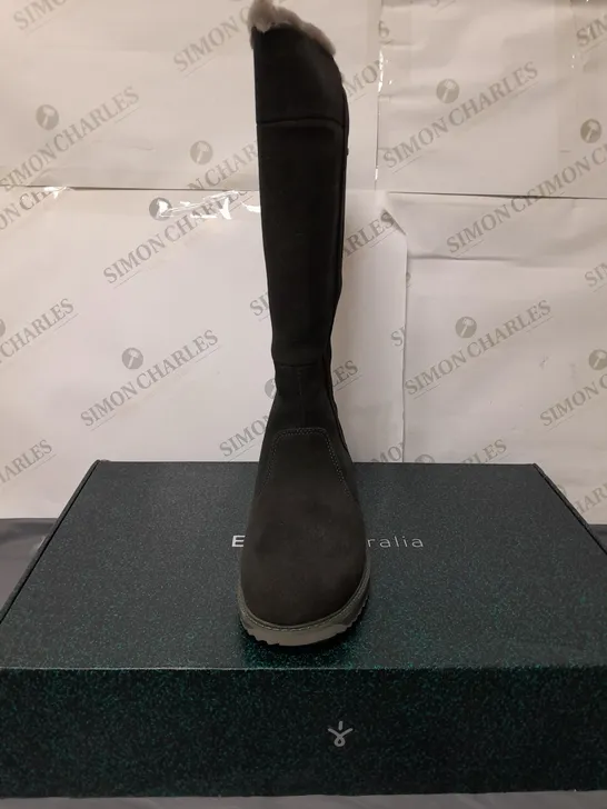 EMU AUSTRALIA LADIES KNEE HIGH DARK GREY WATERPROOF BOOTS SIZE 8