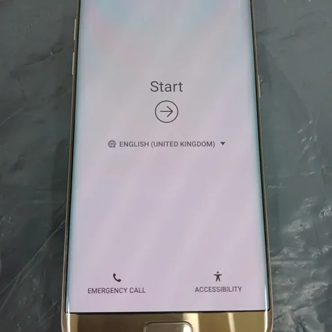 SAMSUNG GALAXY S7 EDGE SMARTPHONE IN GOLD