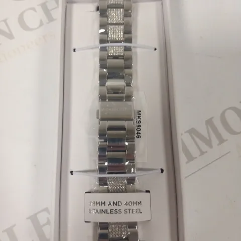 BOXED MICHAEL KORS APPLE WATCH STRAP