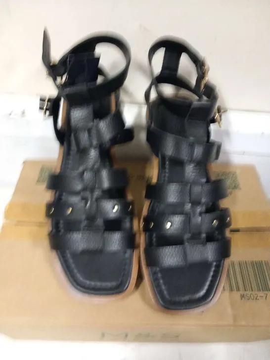 BOXED M&S BLACK SANDALS SIZE 5.5