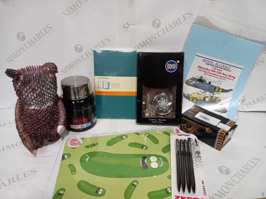 BOX TO CONTAIN APPROX 20 ASSORTED HOUSEHOLD PRODUCTS, INCLUDES PRINTS, FLASK, NOTEBOOK ETC 