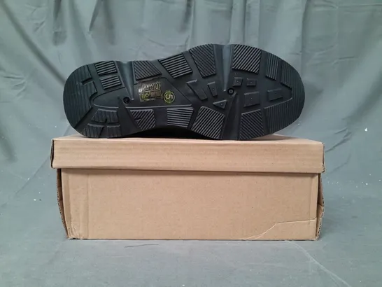 BOX OF APPROXIMATELY 12 PAIRS OF DESIGNER SHOES IN BLACK W. SATIN EFFECT STRAP IN VARIOUS SIZES