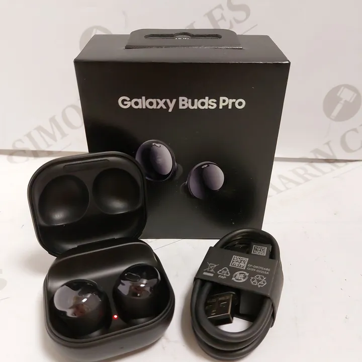 SM-R190 GALAXY BUDS PRO - PHANTOM BLACK 4065697-Simon Charles Auctioneers