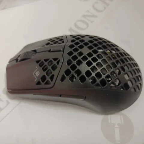 STEELSERIES AEROX 3 WIRELESS MOUSE