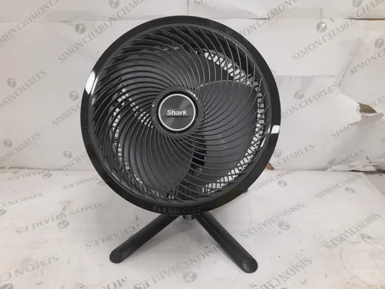 BOXED SHARK FLEXBREEZE PORTABLE FAN FA220UK