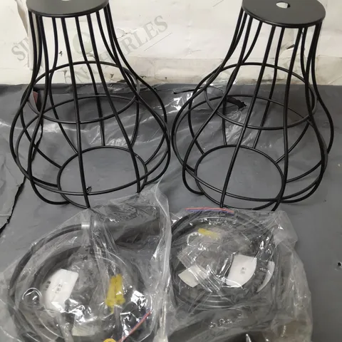 SET OF 2 HANGING LIGHT IN BLACK 