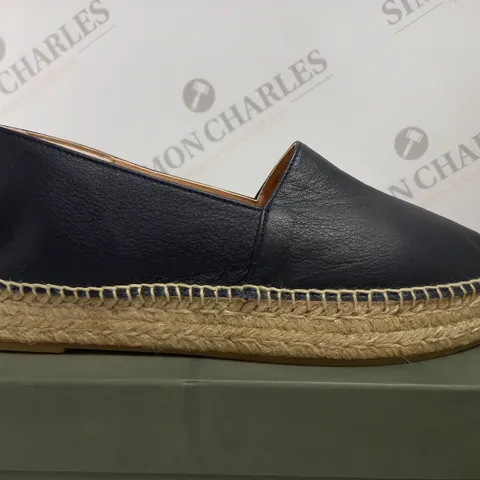 BOXED HOBBS ALICIA ESPADRILLE IN NAVY - SIZE 8