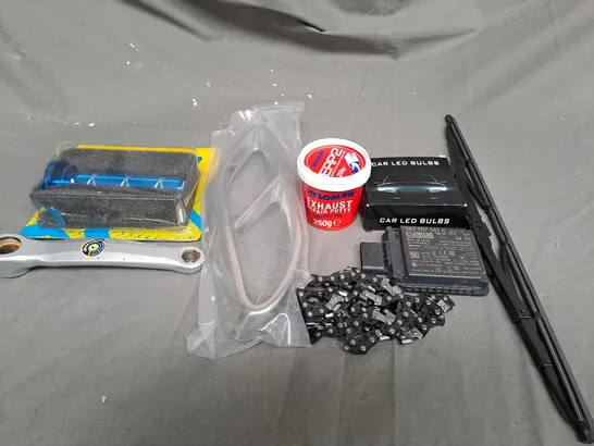 APPROX 10 ASSORTED CAR PARTS AND ITEMS TO INCLUDE EXHAUST PUTTY, BIKE CHAIN AND CAR LED BULBS